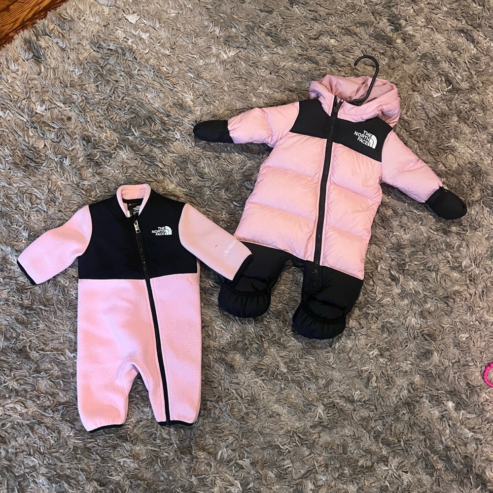 The North Face Kids Pink and Black Footie Set